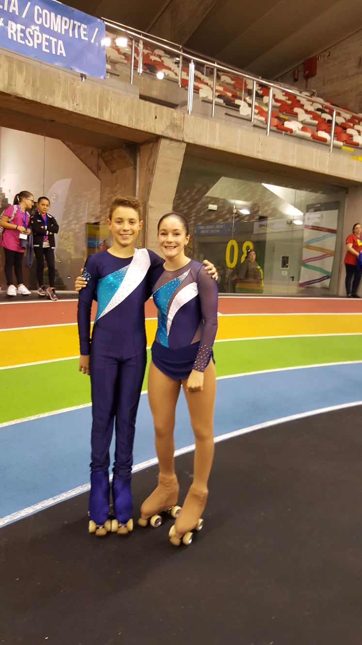 Lucía Fernández y Lucas Yañez, campeones de España Infantil - Patinaje  Artistico