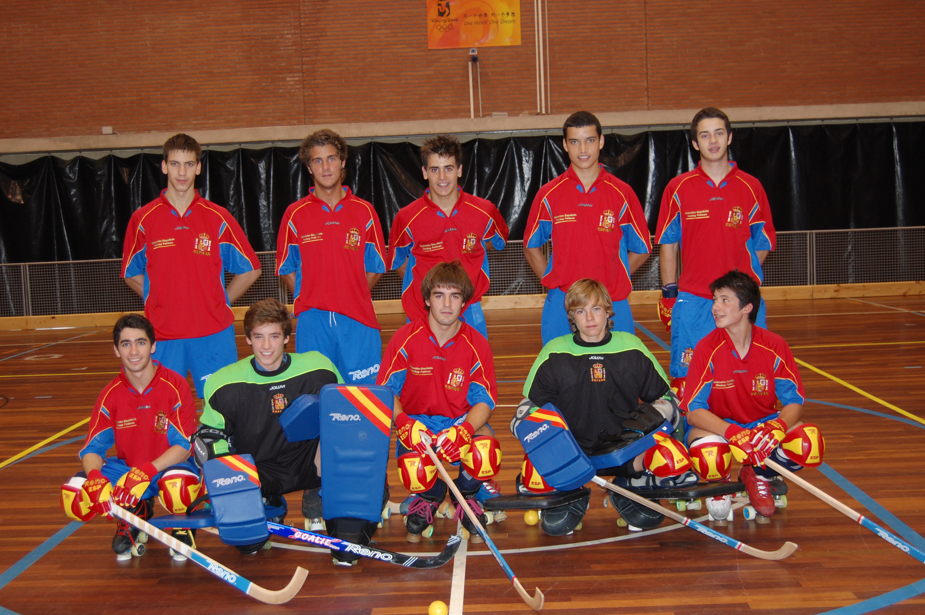 La Selección Española sub-17 de hockey patines partió el hacia Inglaterra - Hockey Patines