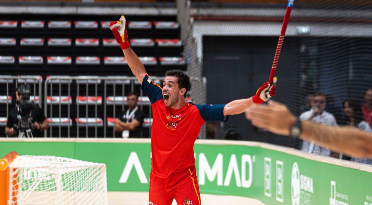Debut con victoria de Espaa en el Europeo de Paredes 2025