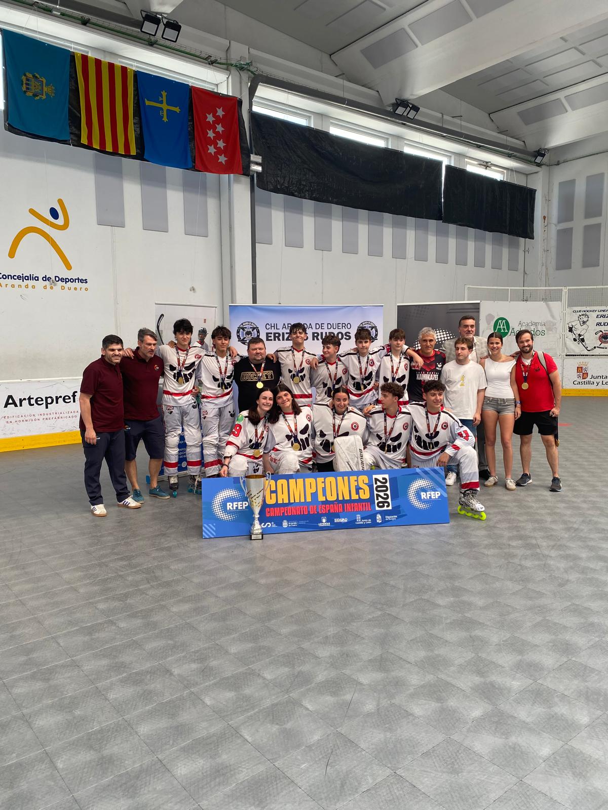 Tres Cantos PC conquista el Campeonato de España Infantil de Hockey Línea